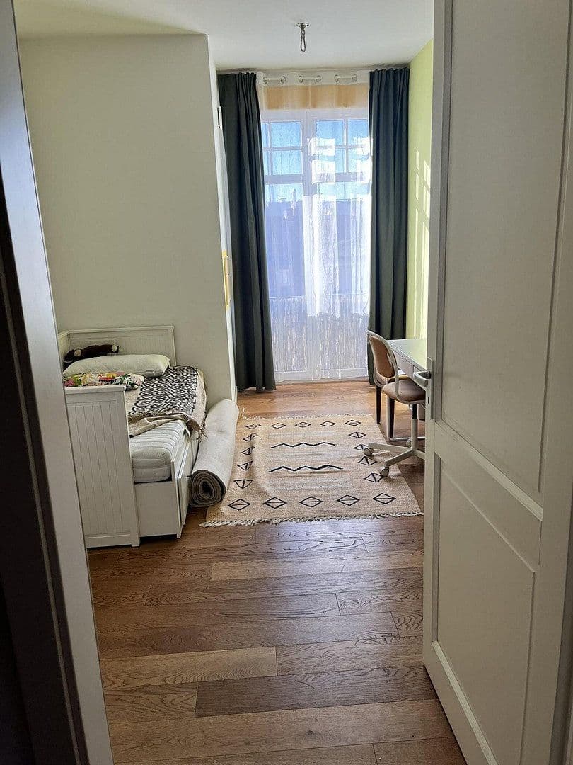 Prodej bytu 5+1 146 m², Berlin, Berlín Prodej bytu 5+1 146 m², Berlin, Berlín