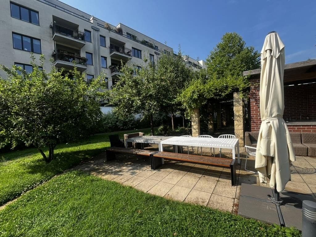 Prodej bytu 5+1 146 m², Berlin-Pankow, Berlín Prodej bytu 5+1 146 m², Berlin-Pankow, Berlín