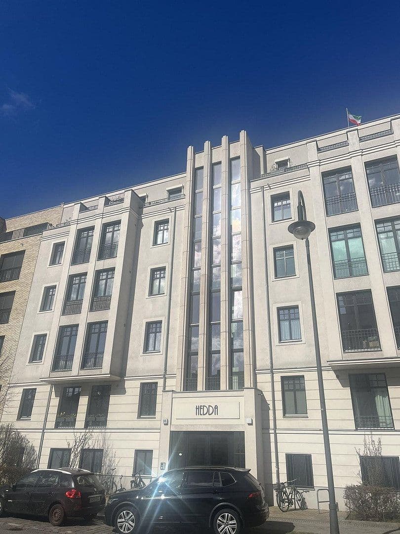 Prodej bytu 5+1 146 m², Berlin, Berlín Prodej bytu 5+1 146 m², Berlin, Berlín