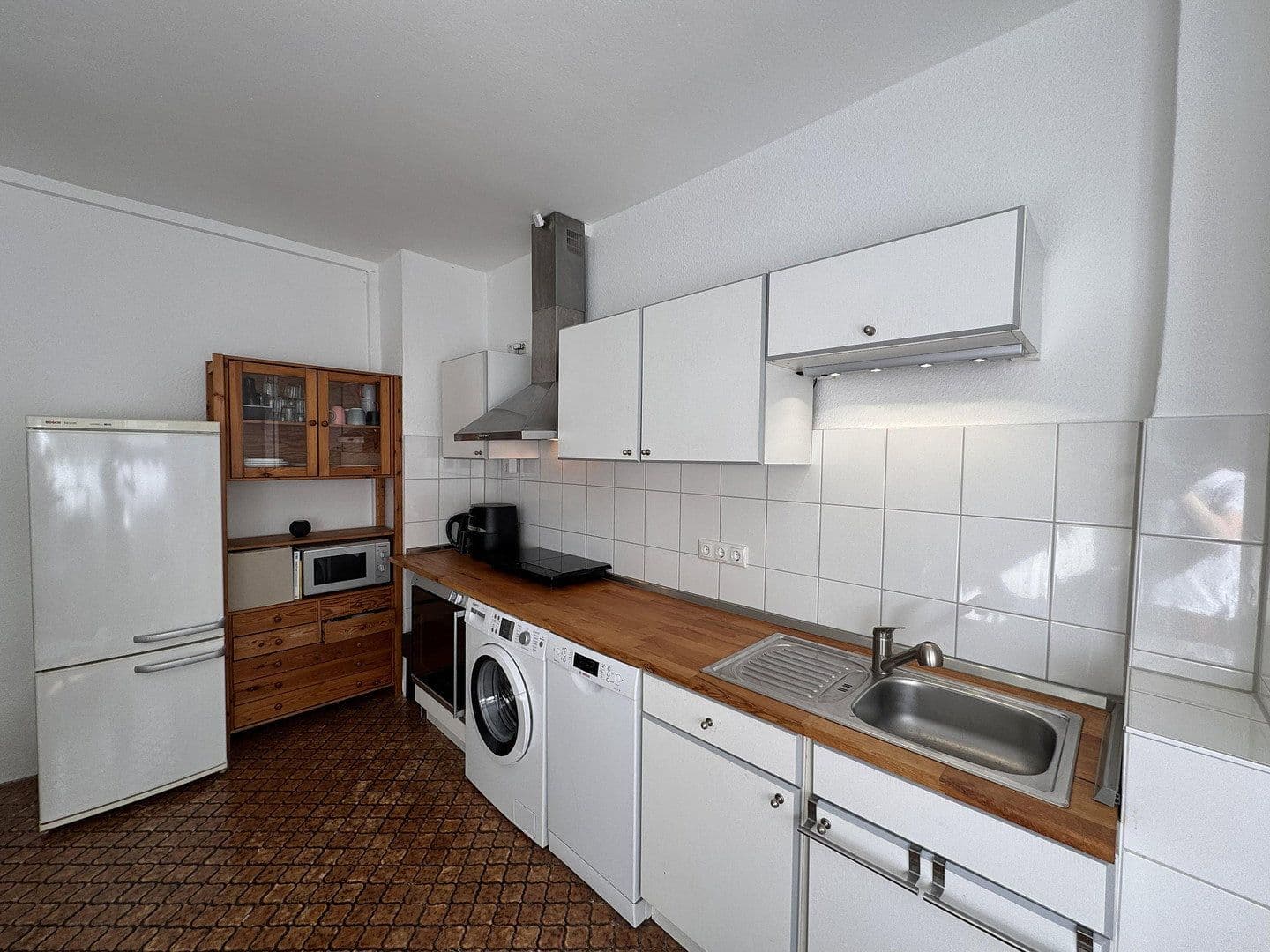 Pronájem bytu 1+1 37 m², Mannheim, Bádensko-Württembersko Pronájem bytu 1+1 37 m², Mannheim, Bádensko-Württembersko