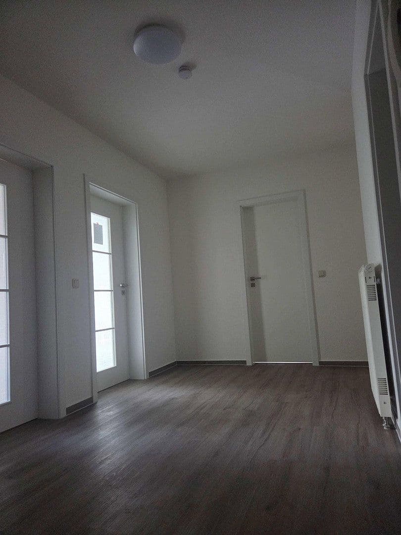 Pronájem bytu 2+1 64 m², Anemonenstraße 4, Neubrandenburg, Mecklenburg-Vorpommern Pronájem bytu 2+1 64 m², Anemonenstraße 4, Neubrandenburg, Mecklenburg-Vorpommern