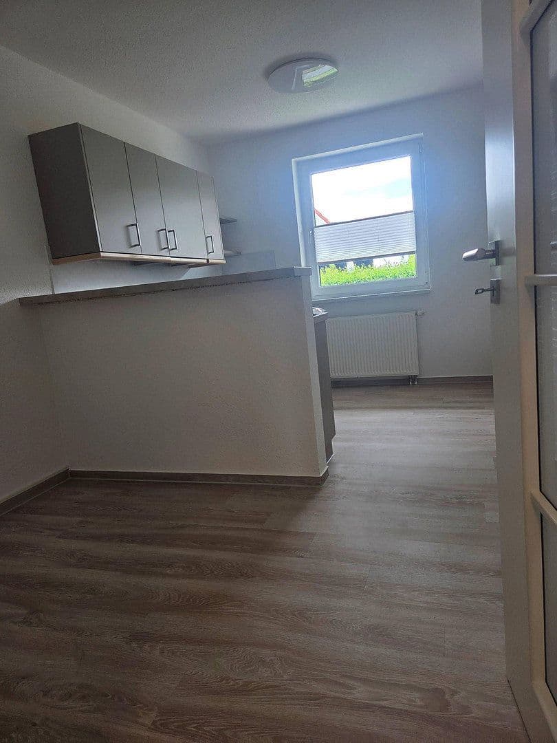 Pronájem bytu 2+1 64 m², Anemonenstraße 4, Neubrandenburg, Mecklenburg-Vorpommern Pronájem bytu 2+1 64 m², Anemonenstraße 4, Neubrandenburg, Mecklenburg-Vorpommern