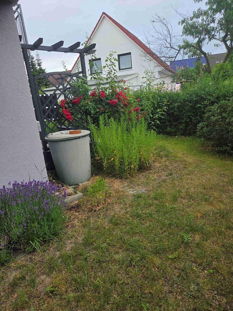 Pronájem bytu 2+1 64 m², Anemonenstraße 4, Neubrandenburg, Mecklenburg-Vorpommern Pronájem bytu 2+1 64 m², Anemonenstraße 4, Neubrandenburg, Mecklenburg-Vorpommern