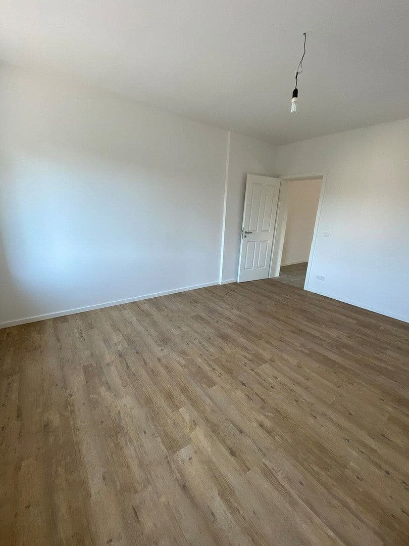 Pronájem bytu 3+1 69 m², Augsburg, Bavorsko Pronájem bytu 3+1 69 m², Augsburg, Bavorsko