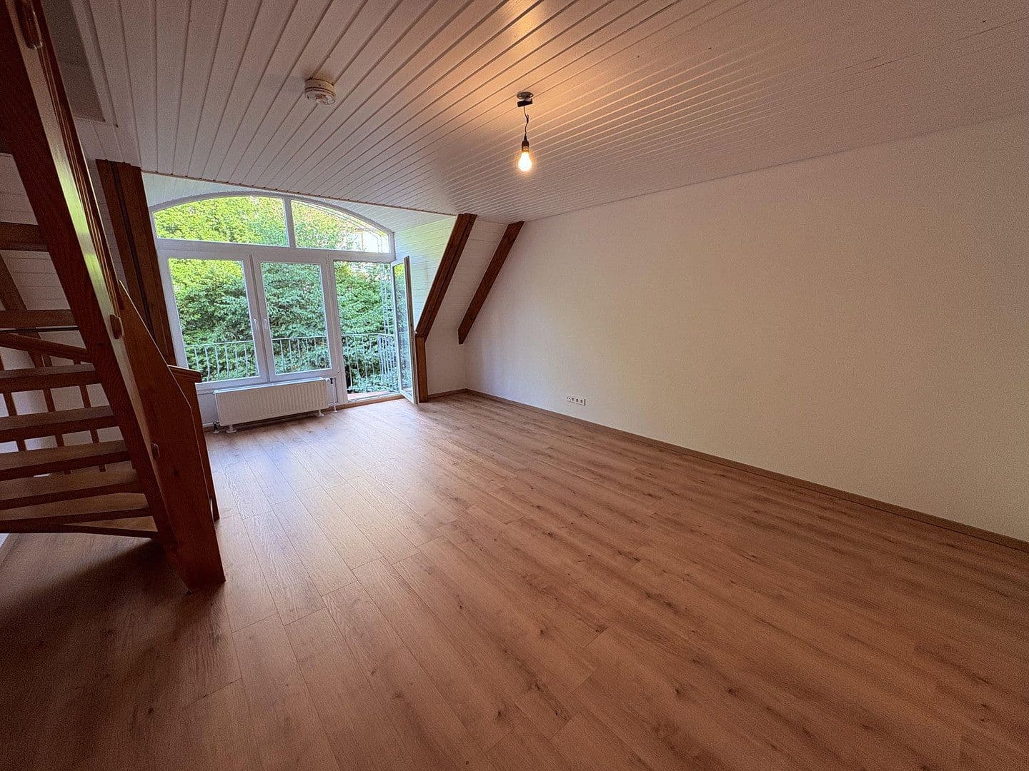 Pronájem bytu 2+1 70 m², Weingarten, Bádensko-Württembersko Pronájem bytu 2+1 70 m², Weingarten, Bádensko-Württembersko