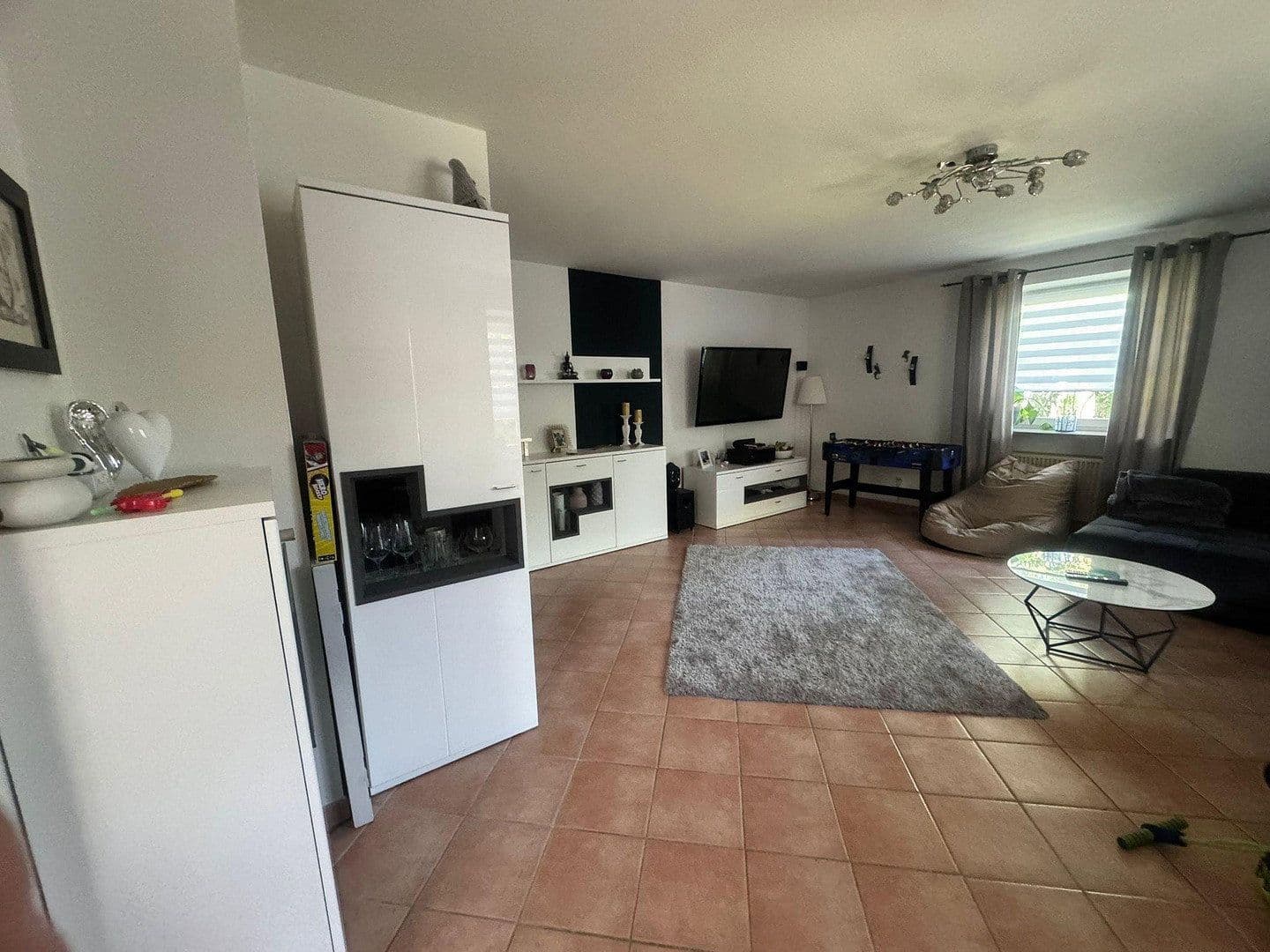 Pronájem bytu 5+1 119 m², Ludwig-Thoma-Str.25, Nandlstadt, Bavorsko Pronájem bytu 5+1 119 m², Ludwig-Thoma-Str.25, Nandlstadt, Bavorsko