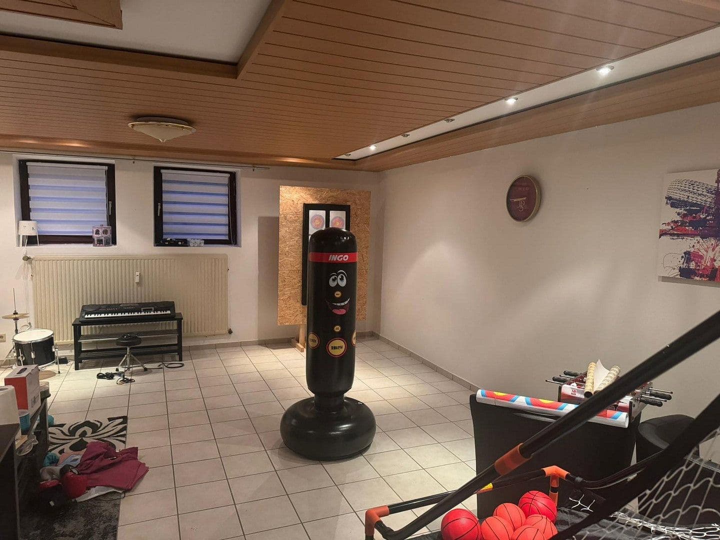 Pronájem bytu 5+1 119 m², Ludwig-Thoma-Str.25, Nandlstadt, Bavorsko Pronájem bytu 5+1 119 m², Ludwig-Thoma-Str.25, Nandlstadt, Bavorsko