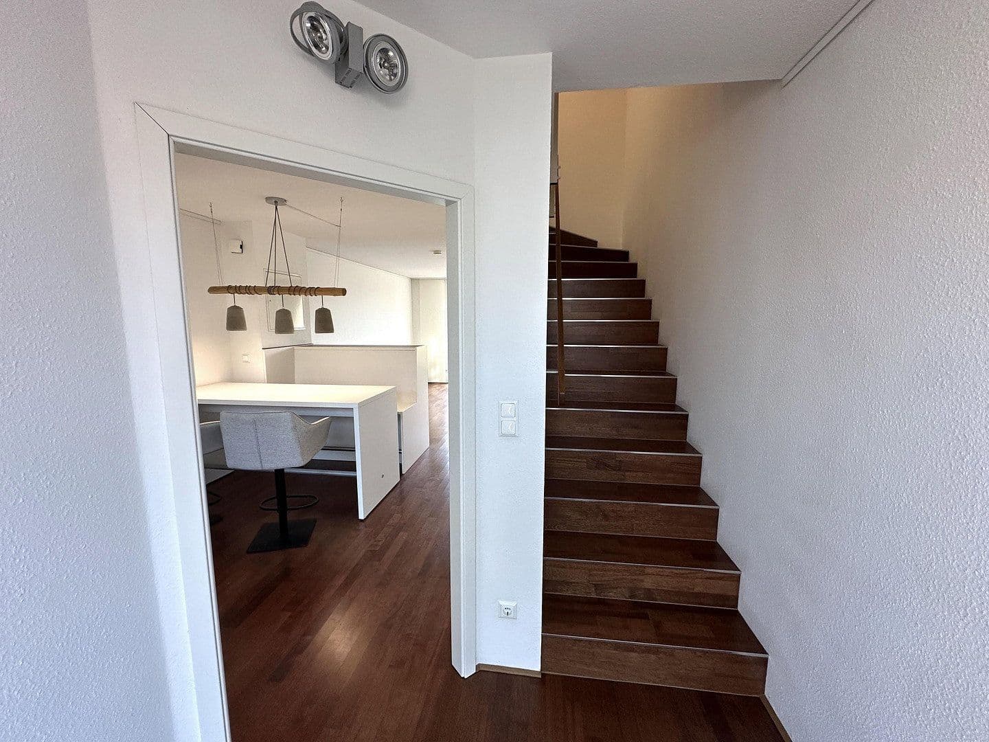 Prodej bytu 3+1 82 m², Laatzen, Dolní Sasko Prodej bytu 3+1 82 m², Laatzen, Dolní Sasko