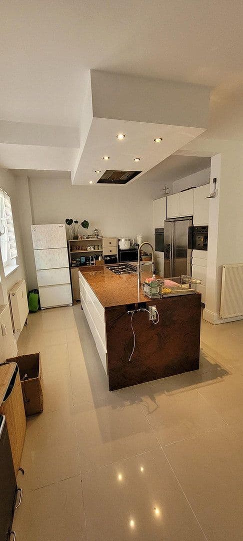 Pronájem bytu 4+1 116 m², Quellenßark 40, Bad Soden am Taunus, Hessen Pronájem bytu 4+1 116 m², Quellenßark 40, Bad Soden am Taunus, Hessen
