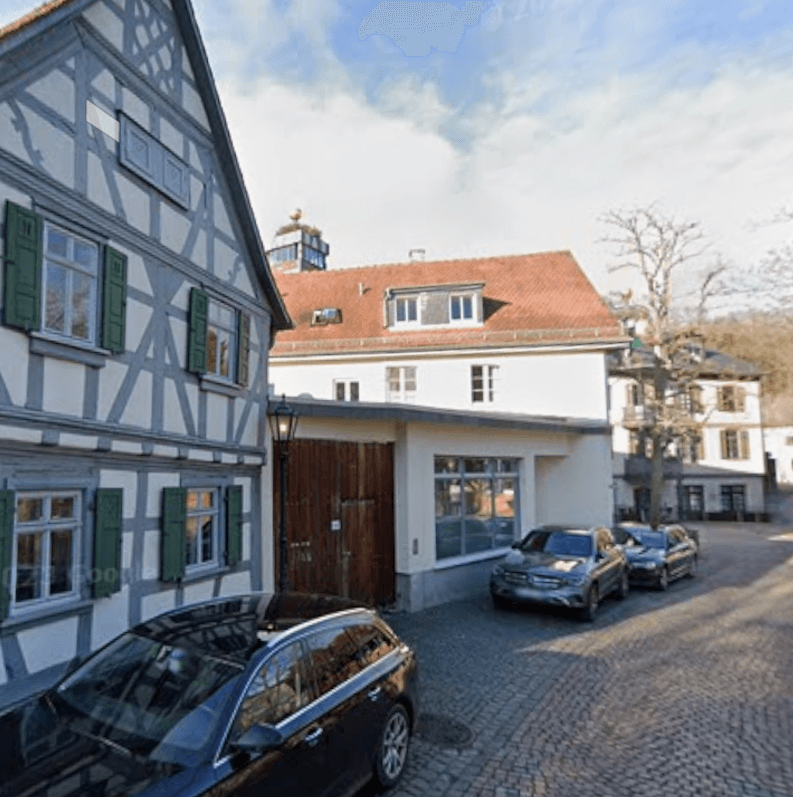 Pronájem bytu 4+1 116 m², Quellenßark 40, Bad Soden am Taunus, Hessen Pronájem bytu 4+1 116 m², Quellenßark 40, Bad Soden am Taunus, Hessen