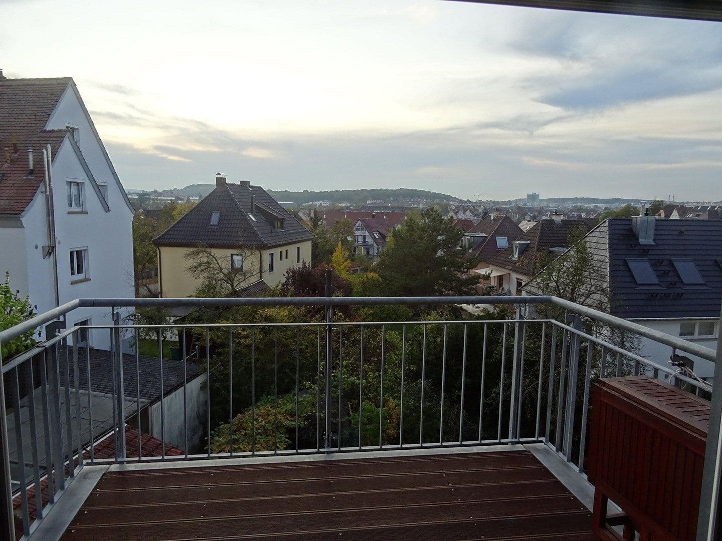 Pronájem bytu 2+kk 49 m², Stuttgart, Bádensko-Württembersko Pronájem bytu 2+kk 49 m², Stuttgart, Bádensko-Württembersko
