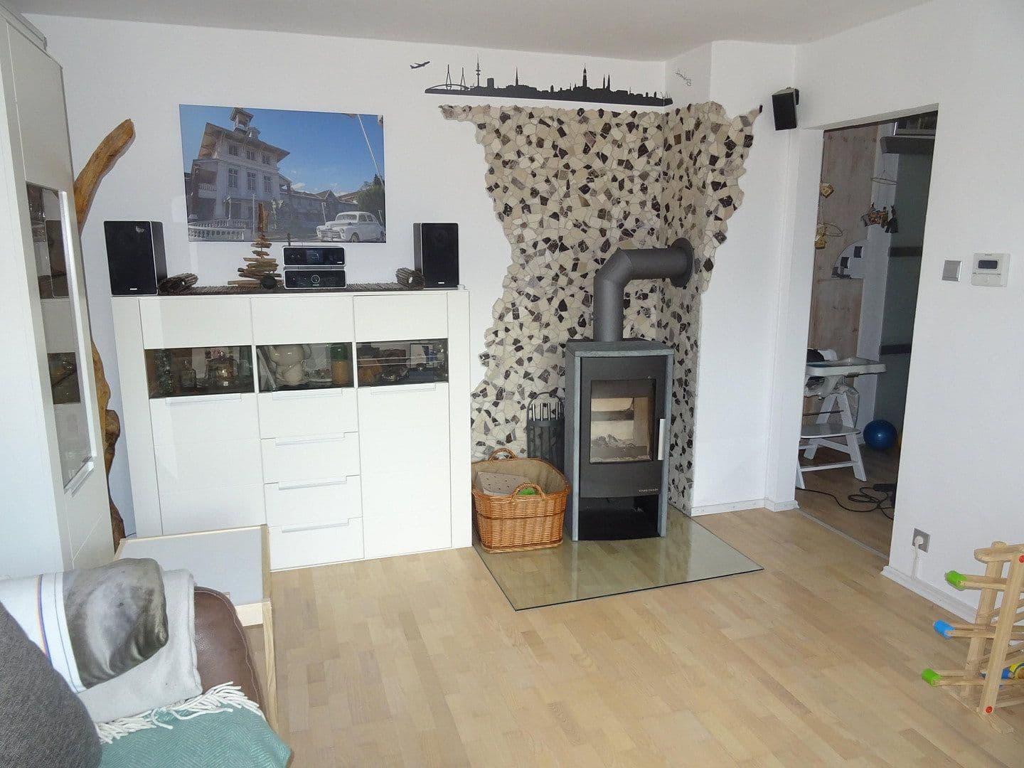 Pronájem bytu 2+kk 49 m², Stuttgart, Bádensko-Württembersko Pronájem bytu 2+kk 49 m², Stuttgart, Bádensko-Württembersko