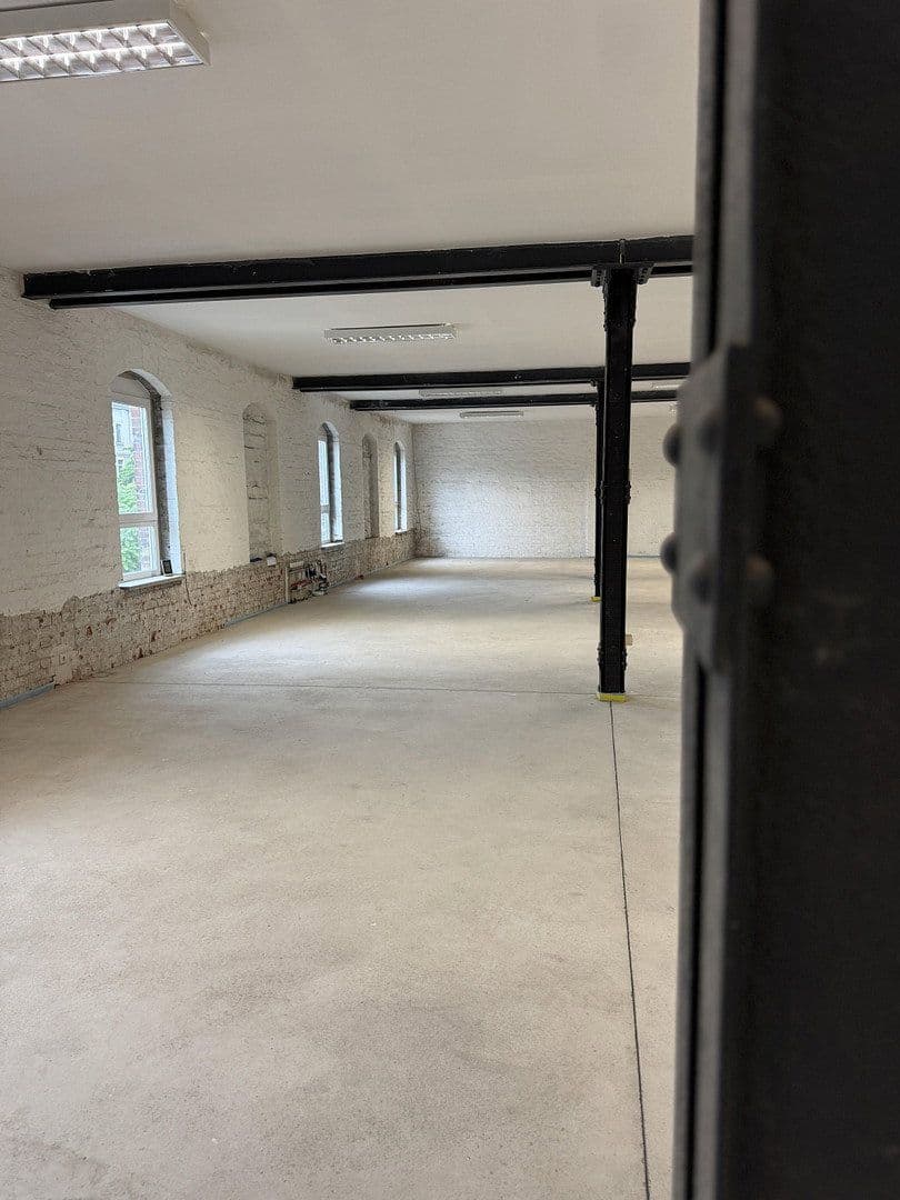 Pronájem kanceláře 250 m², Palmstraße 17-19, Chemnitz, Sasko Pronájem kanceláře 250 m², Palmstraße 17-19, Chemnitz, Sasko