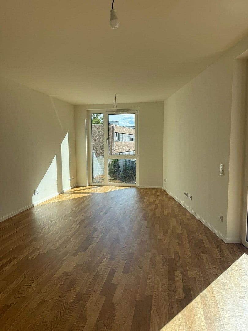 Pronájem bytu 3+1 84 m², Billhorner Kanalstraße 56, Hamburg, Hamburg Pronájem bytu 3+1 84 m², Billhorner Kanalstraße 56, Hamburg, Hamburg