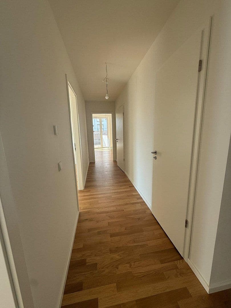 Pronájem bytu 3+1 84 m², Billhorner Kanalstraße 56, Hamburg, Hamburg Pronájem bytu 3+1 84 m², Billhorner Kanalstraße 56, Hamburg, Hamburg
