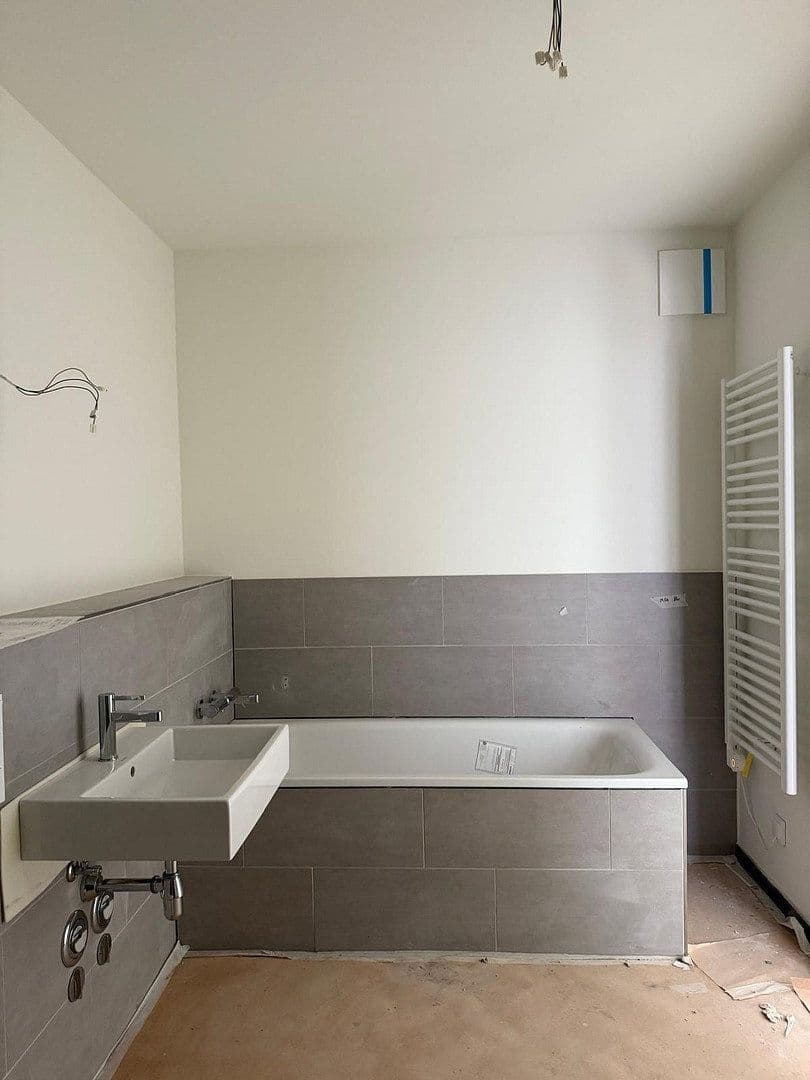 Pronájem bytu 3+1 84 m², Billhorner Kanalstraße 56, Hamburg, Hamburg Pronájem bytu 3+1 84 m², Billhorner Kanalstraße 56, Hamburg, Hamburg