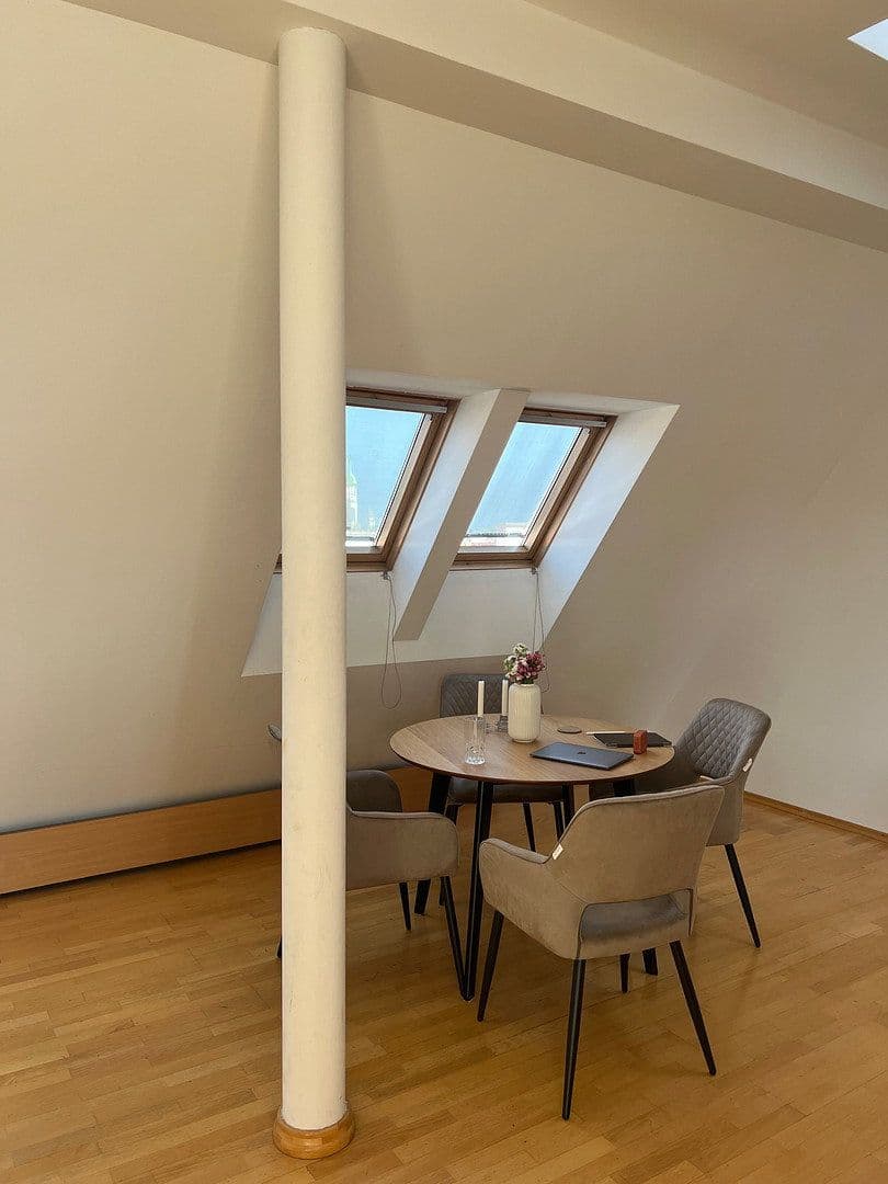 Prodej bytu 4+1 115 m², Hernalser Hauptstraße 124, Wien, Wien Prodej bytu 4+1 115 m², Hernalser Hauptstraße 124, Wien, Wien