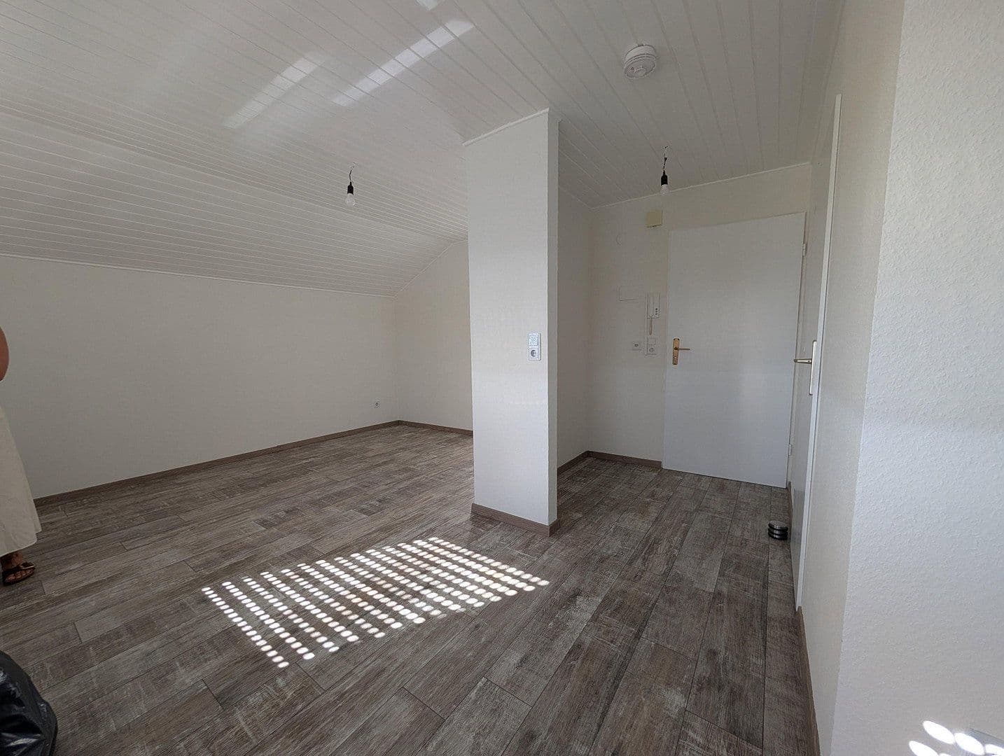 Pronájem bytu 1+kk 37 m², Johann-Peter-Hebelstr. 20, Schliengen, Bádensko-Württembersko Pronájem bytu 1+kk 37 m², Johann-Peter-Hebelstr. 20, Schliengen, Bádensko-Württembersko