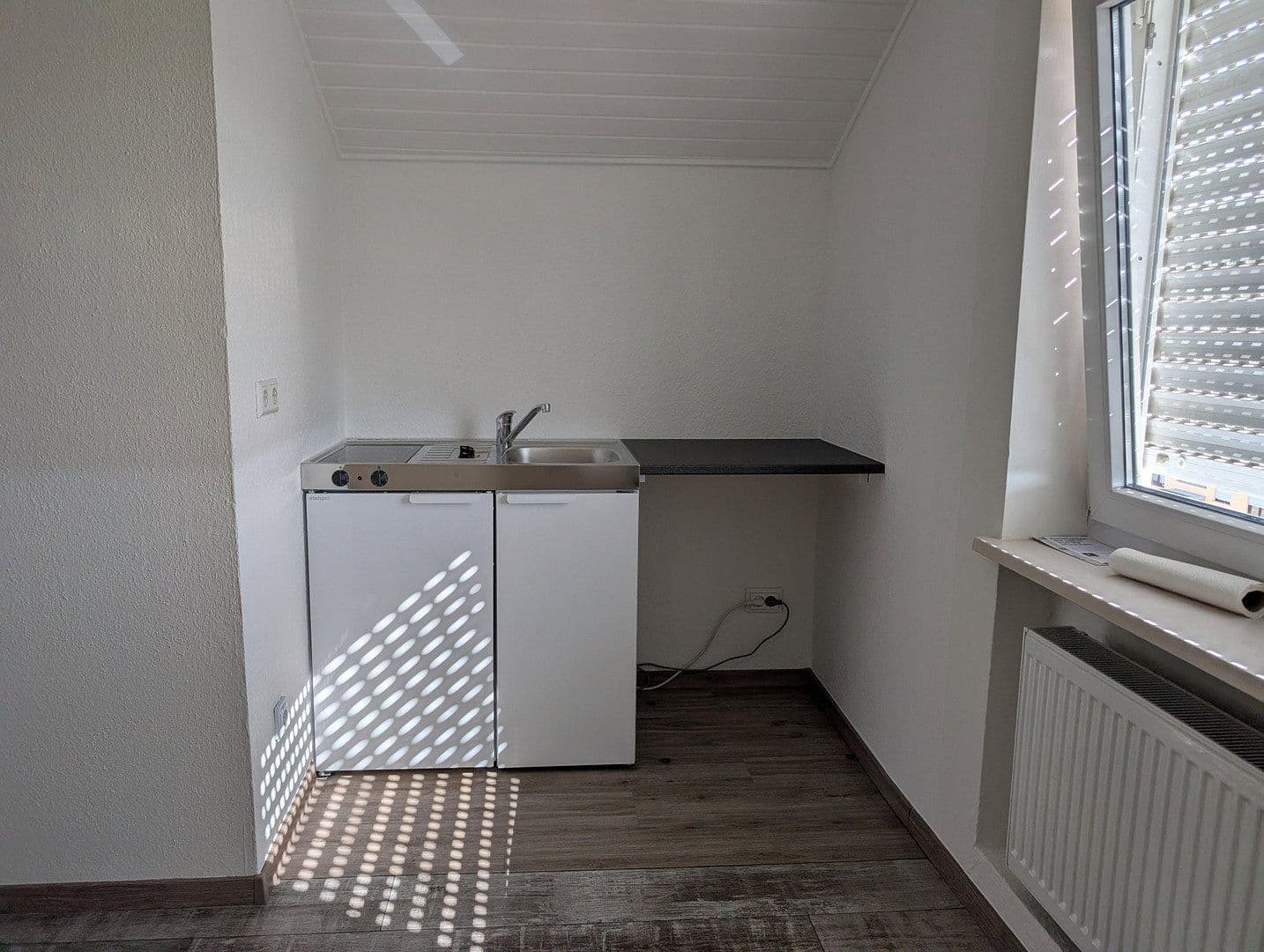 Pronájem bytu 1+kk 37 m², Johann-Peter-Hebelstr. 20, Schliengen, Bádensko-Württembersko Pronájem bytu 1+kk 37 m², Johann-Peter-Hebelstr. 20, Schliengen, Bádensko-Württembersko