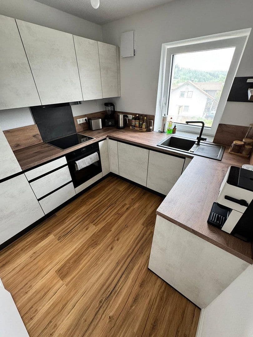 Pronájem bytu 4+1 72 m², Hutthurm, Bavorsko Pronájem bytu 4+1 72 m², Hutthurm, Bavorsko