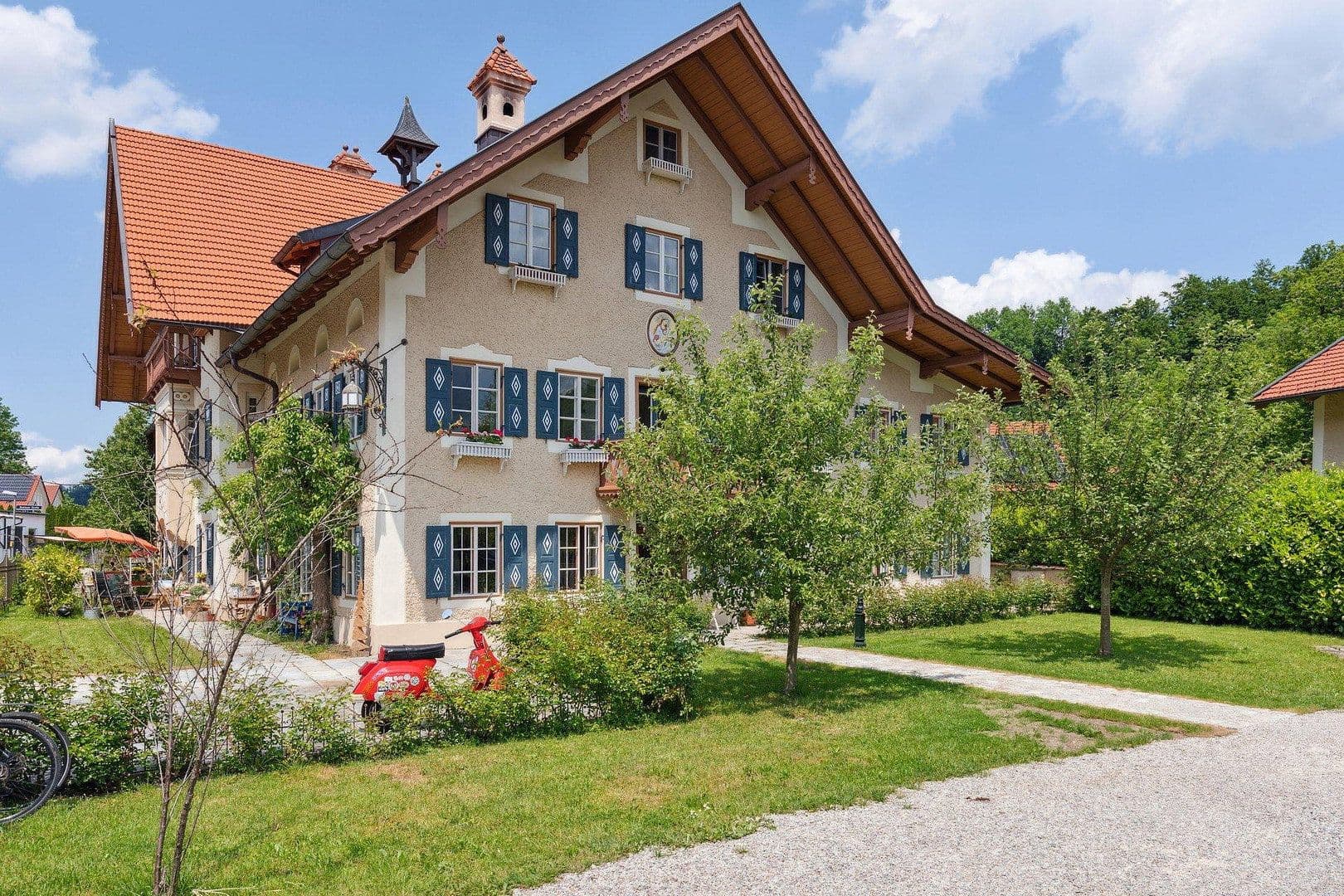 Pronájem bytu 4+1 145 m², Siegsdorf, Bavorsko Pronájem bytu 4+1 145 m², Siegsdorf, Bavorsko