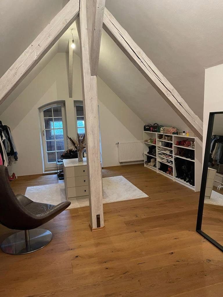 Pronájem bytu 4+1 145 m², Siegsdorf, Bavorsko Pronájem bytu 4+1 145 m², Siegsdorf, Bavorsko