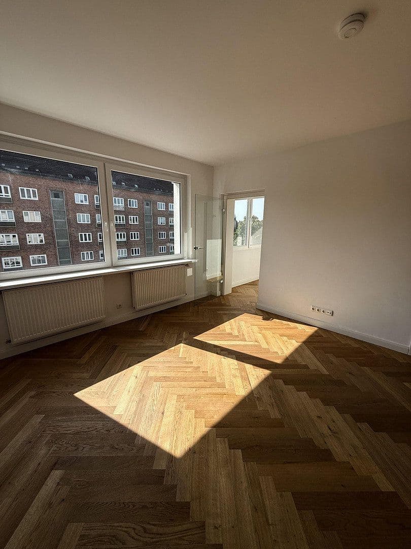 Prodej bytu 2+1 60 m², Holtenauer Straße 228, Kiel, Šlesvicko-Holštýnsko Prodej bytu 2+1 60 m², Holtenauer Straße 228, Kiel, Šlesvicko-Holštýnsko