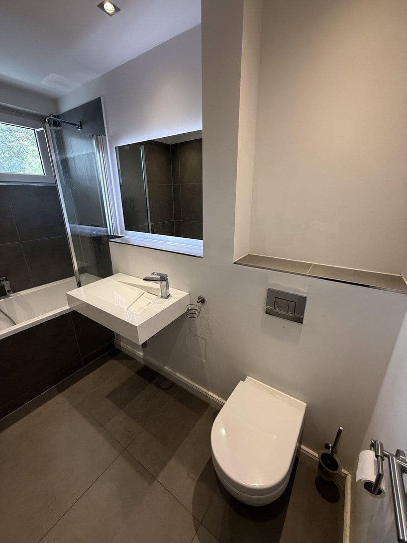 Prodej bytu 2+1 60 m², Holtenauer Straße 228, Kiel, Šlesvicko-Holštýnsko Prodej bytu 2+1 60 m², Holtenauer Straße 228, Kiel, Šlesvicko-Holštýnsko