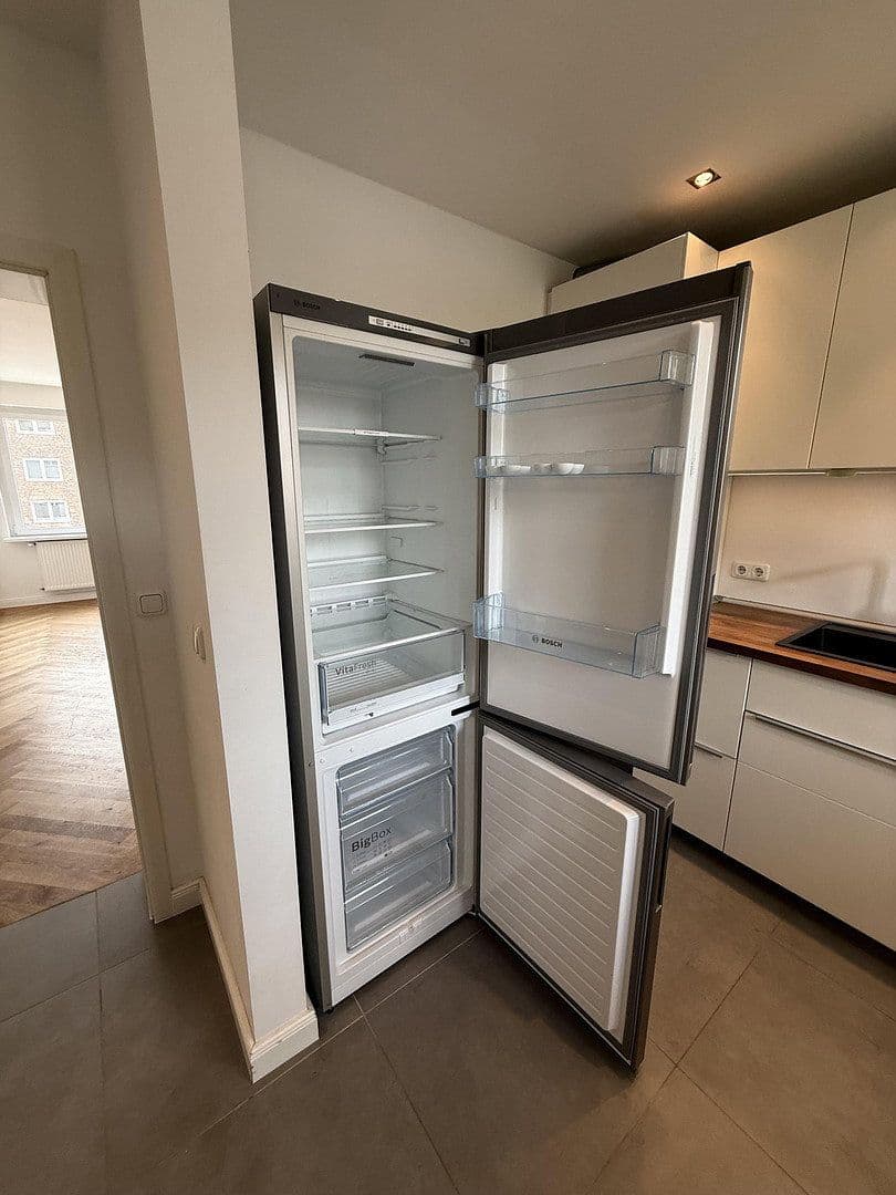Prodej bytu 2+1 60 m², Holtenauer Straße 228, Kiel, Šlesvicko-Holštýnsko Prodej bytu 2+1 60 m², Holtenauer Straße 228, Kiel, Šlesvicko-Holštýnsko
