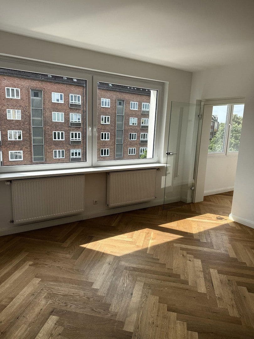 Prodej bytu 2+1 60 m², Holtenauer Straße 228, Kiel, Šlesvicko-Holštýnsko Prodej bytu 2+1 60 m², Holtenauer Straße 228, Kiel, Šlesvicko-Holštýnsko