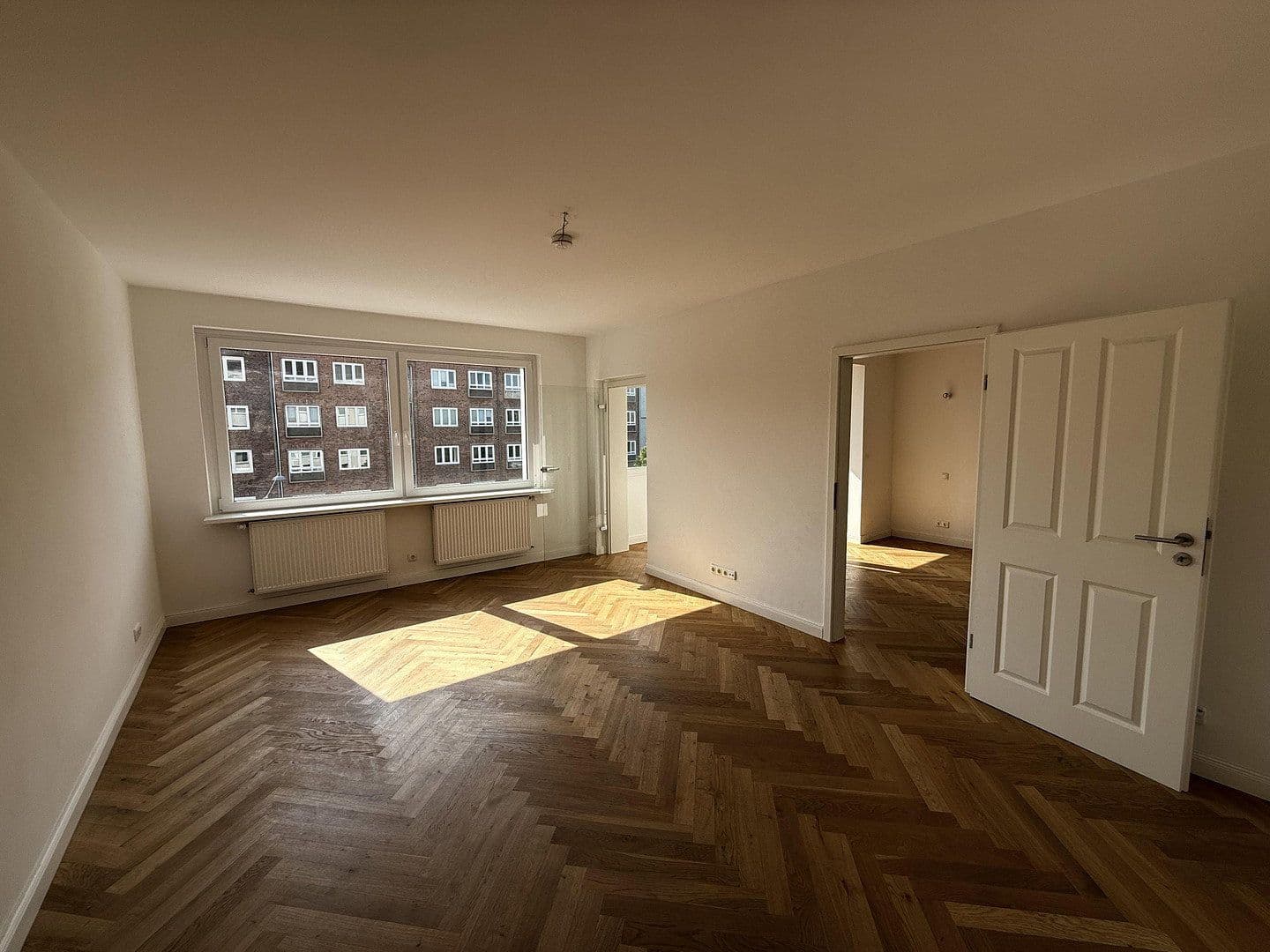 Prodej bytu 2+1 60 m², Holtenauer Straße 228, Kiel, Šlesvicko-Holštýnsko Prodej bytu 2+1 60 m², Holtenauer Straße 228, Kiel, Šlesvicko-Holštýnsko