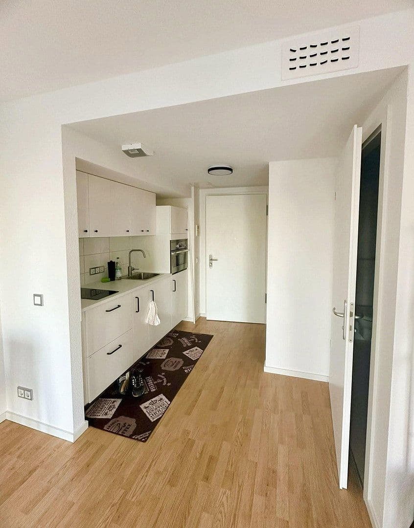 Prodej bytu 1+1 30 m², Dörpfeldstraße 5, Berlin, Berlín Prodej bytu 1+1 30 m², Dörpfeldstraße 5, Berlin, Berlín