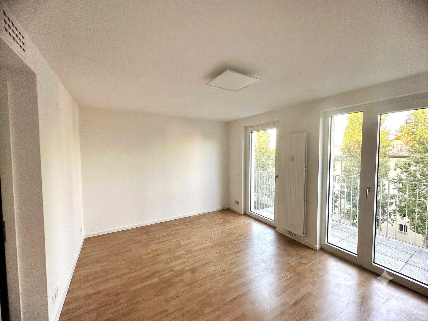 Prodej bytu 1+1 30 m², Dörpfeldstraße 5, Berlin, Berlín Prodej bytu 1+1 30 m², Dörpfeldstraße 5, Berlin, Berlín