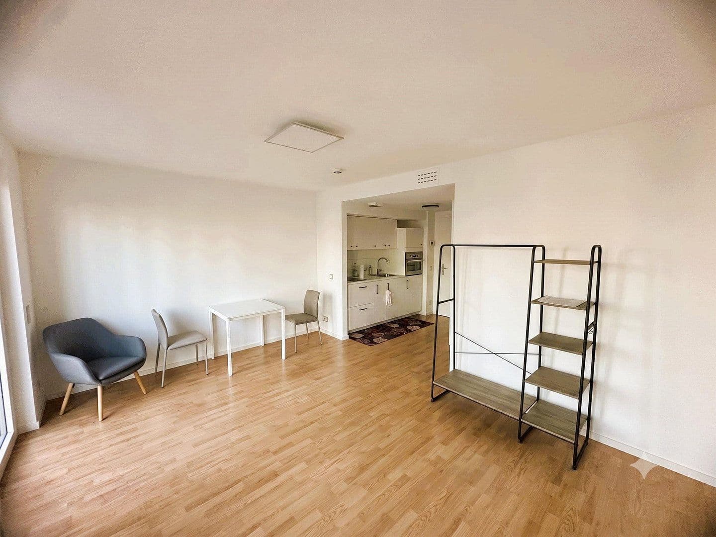 Prodej bytu 1+1 30 m², Dörpfeldstraße 5, Berlin, Berlín Prodej bytu 1+1 30 m², Dörpfeldstraße 5, Berlin, Berlín