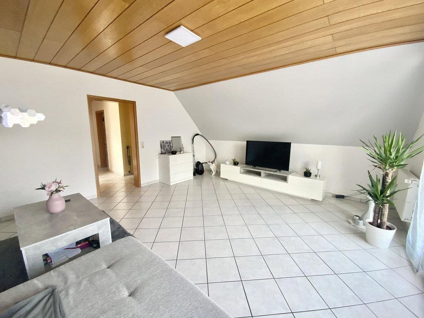 Pronájem bytu 2+1 91 m², Römerstraße 43, Selm, Severní Porýní-Vestfálsko Pronájem bytu 2+1 91 m², Römerstraße 43, Selm, Severní Porýní-Vestfálsko