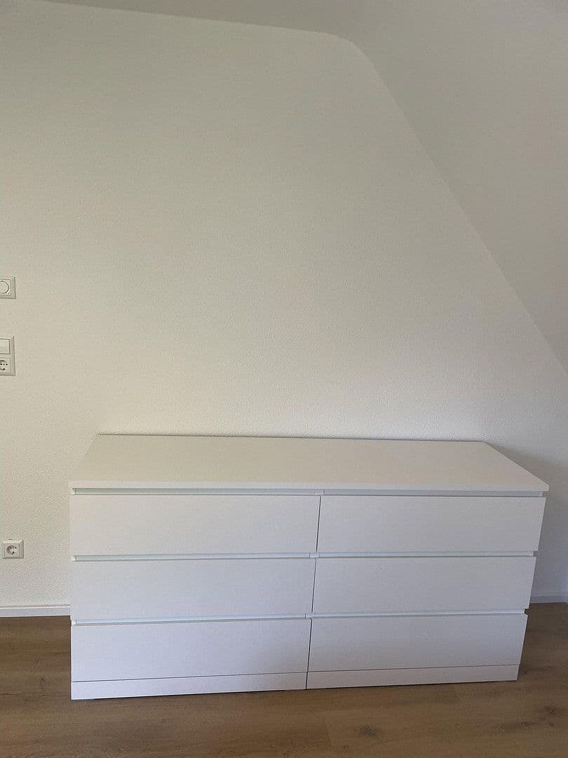 Pronájem bytu 2+1 30 m², Ludwigsburg, Bádensko-Württembersko Pronájem bytu 2+1 30 m², Ludwigsburg, Bádensko-Württembersko