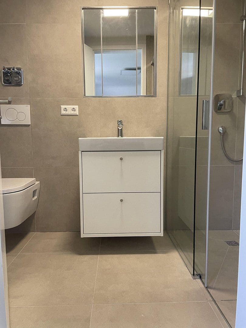 Pronájem bytu 2+1 30 m², Ludwigsburg, Bádensko-Württembersko Pronájem bytu 2+1 30 m², Ludwigsburg, Bádensko-Württembersko