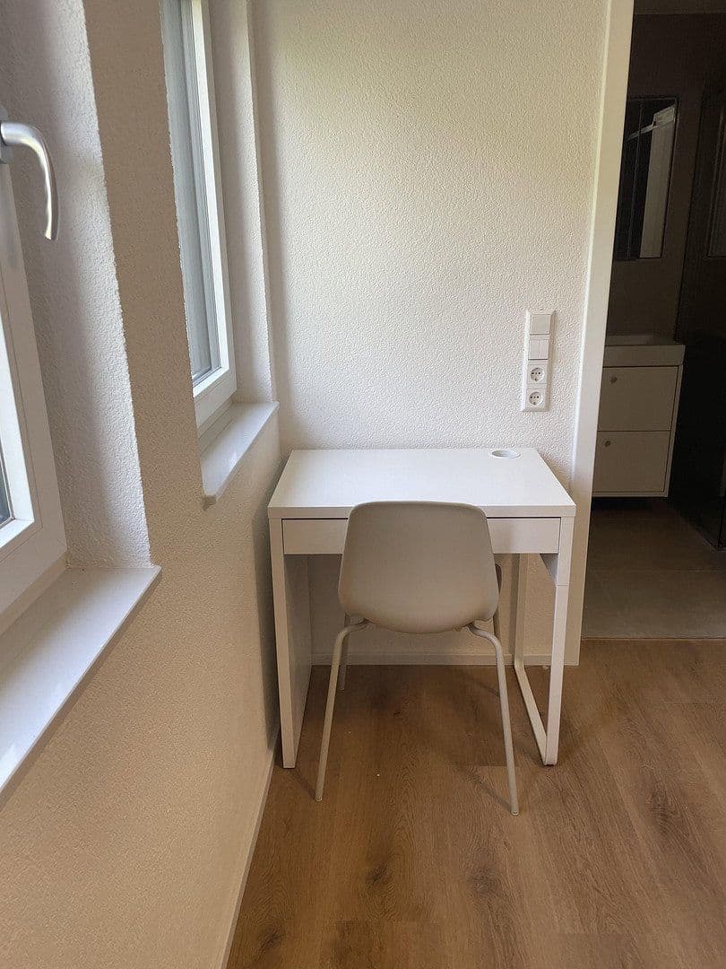 Pronájem bytu 2+1 30 m², Ludwigsburg, Bádensko-Württembersko Pronájem bytu 2+1 30 m², Ludwigsburg, Bádensko-Württembersko