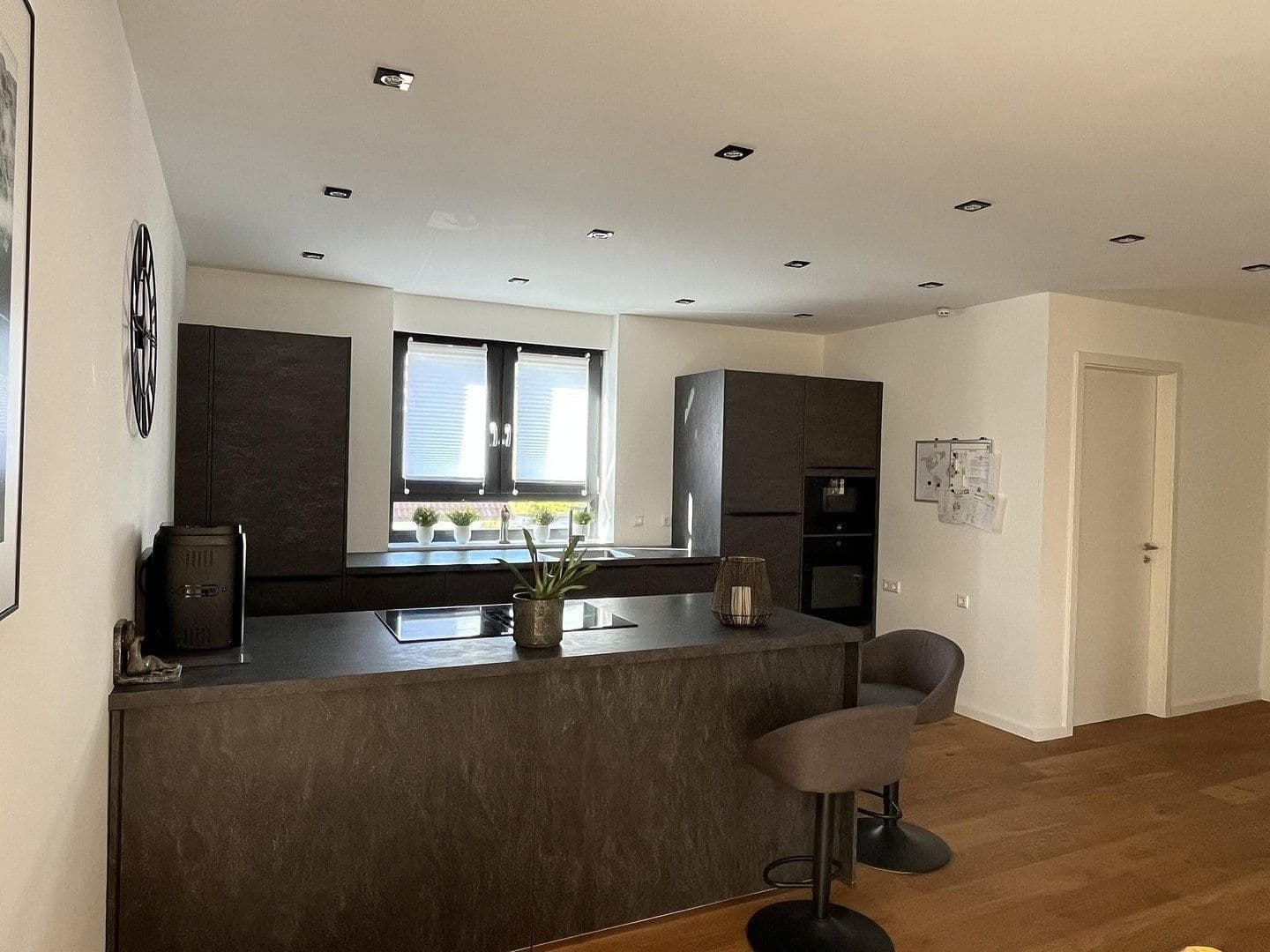 Prodej domu 170 m², pozemek 312 m², Pfinztal, Bádensko-Württembersko Prodej domu 170 m², pozemek 312 m², Pfinztal, Bádensko-Württembersko