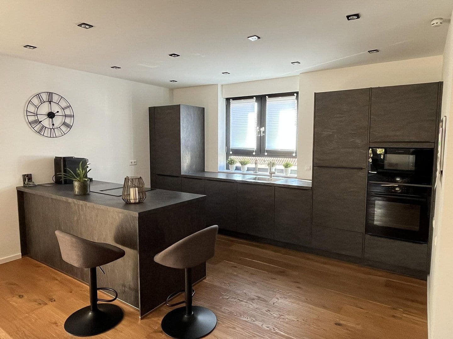 Prodej domu 170 m², pozemek 312 m², Pfinztal, Bádensko-Württembersko Prodej domu 170 m², pozemek 312 m², Pfinztal, Bádensko-Württembersko