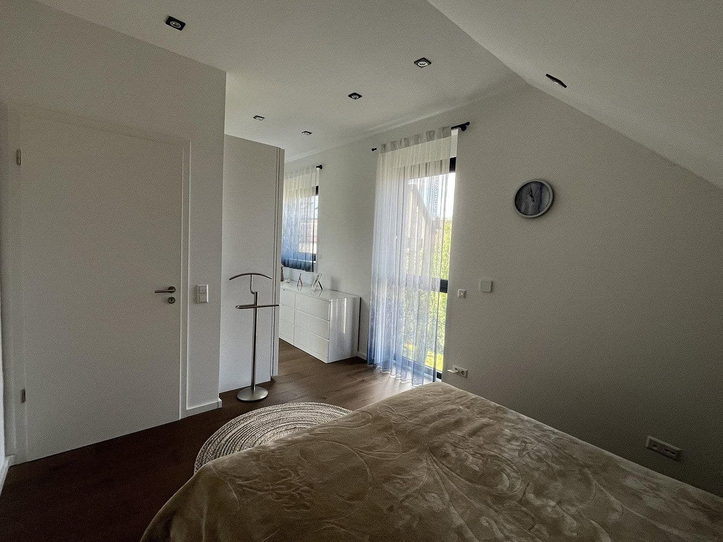 Prodej domu 170 m², pozemek 312 m², Pfinztal, Bádensko-Württembersko Prodej domu 170 m², pozemek 312 m², Pfinztal, Bádensko-Württembersko