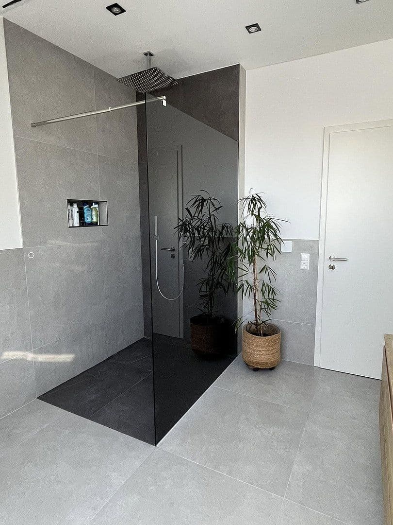 Prodej domu 170 m², pozemek 312 m², Pfinztal, Bádensko-Württembersko Prodej domu 170 m², pozemek 312 m², Pfinztal, Bádensko-Württembersko