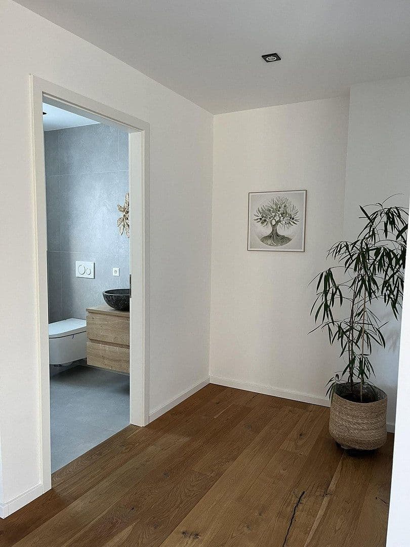 Prodej domu 170 m², pozemek 312 m², Pfinztal, Bádensko-Württembersko Prodej domu 170 m², pozemek 312 m², Pfinztal, Bádensko-Württembersko