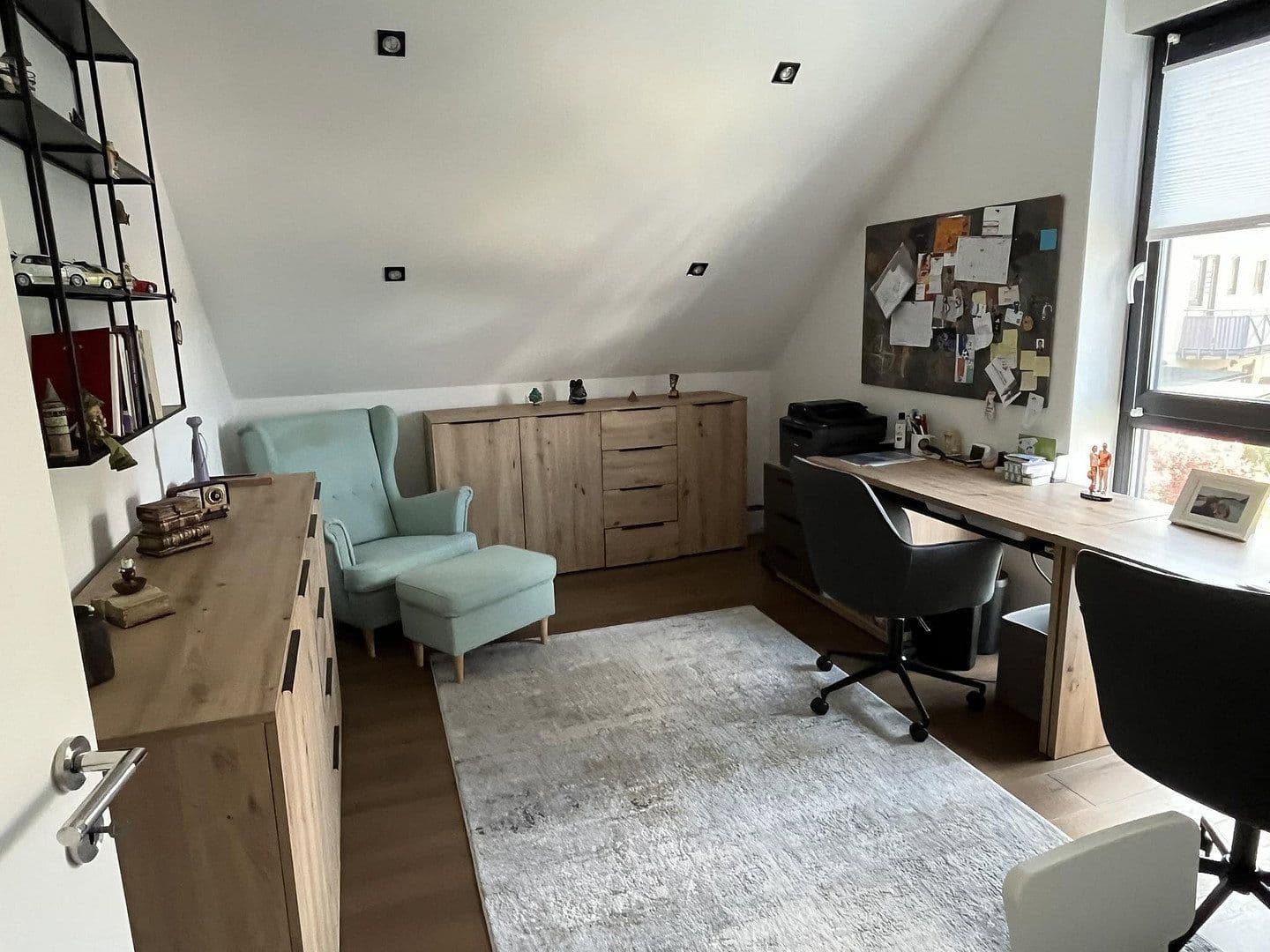 Prodej domu 170 m², pozemek 312 m², Pfinztal, Bádensko-Württembersko Prodej domu 170 m², pozemek 312 m², Pfinztal, Bádensko-Württembersko