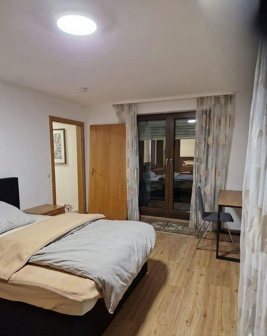 Prodej bytu 3+1 88 m², Mäulenstr.27, Stuttgart, Bádensko-Württembersko Prodej bytu 3+1 88 m², Mäulenstr.27, Stuttgart, Bádensko-Württembersko