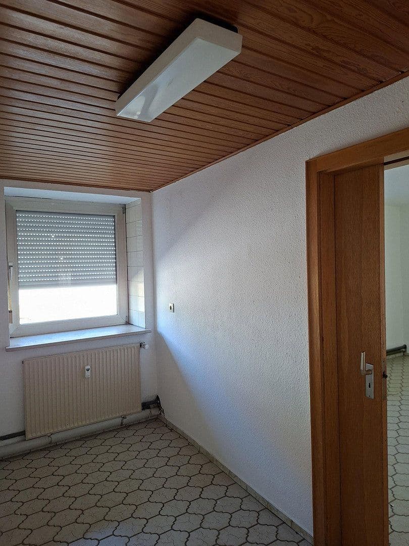 Prodej domu 480 m², pozemek 650 m², Tassilostraße 7, Münchsmünster, Bavorsko Prodej domu 480 m², pozemek 650 m², Tassilostraße 7, Münchsmünster, Bavorsko