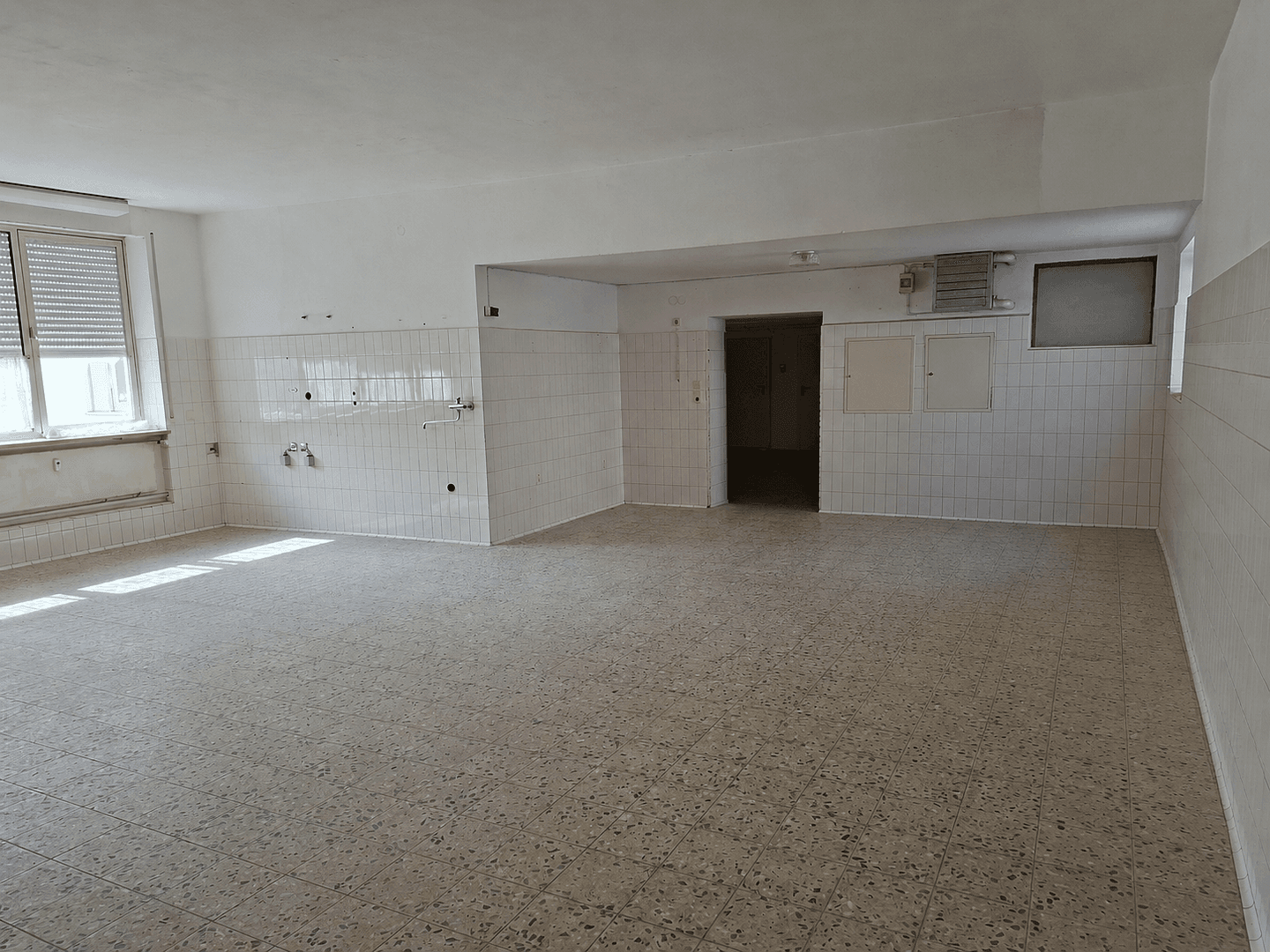 Prodej domu 480 m², pozemek 650 m², Tassilostraße 7, Münchsmünster, Bavorsko Prodej domu 480 m², pozemek 650 m², Tassilostraße 7, Münchsmünster, Bavorsko