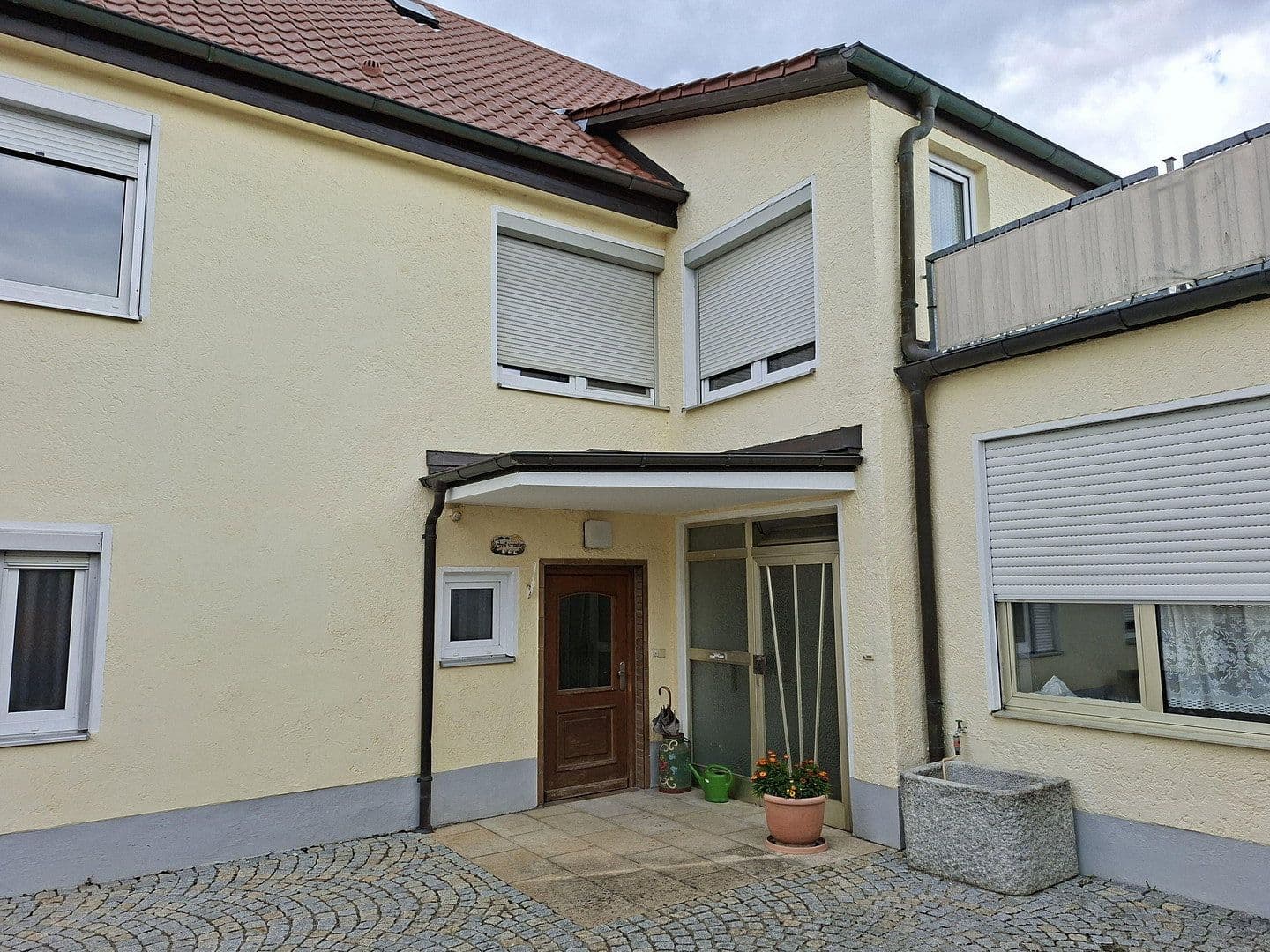 Prodej domu 480 m², pozemek 650 m², Tassilostraße 7, Münchsmünster, Bavorsko Prodej domu 480 m², pozemek 650 m², Tassilostraße 7, Münchsmünster, Bavorsko