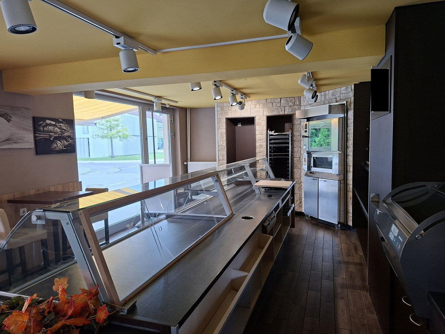 Prodej domu 480 m², pozemek 650 m², Tassilostraße 7, Münchsmünster, Bavorsko Prodej domu 480 m², pozemek 650 m², Tassilostraße 7, Münchsmünster, Bavorsko