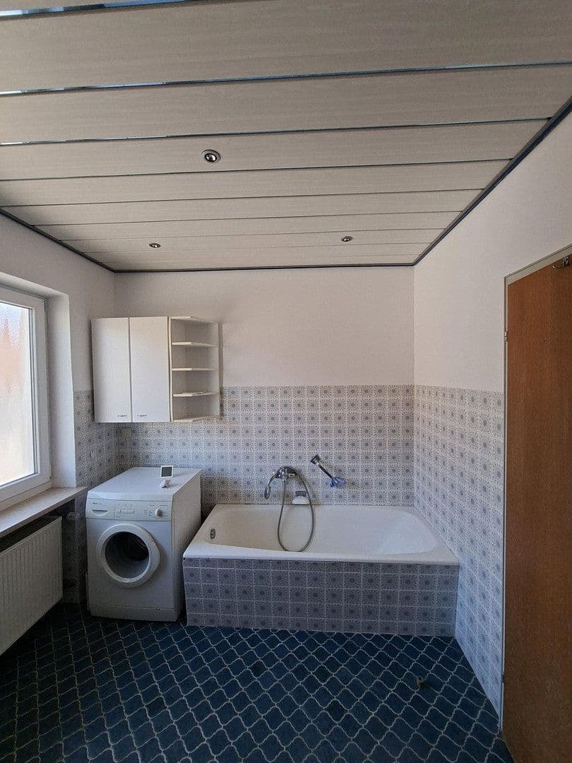 Prodej domu 480 m², pozemek 650 m², Tassilostraße 7, Münchsmünster, Bavorsko Prodej domu 480 m², pozemek 650 m², Tassilostraße 7, Münchsmünster, Bavorsko